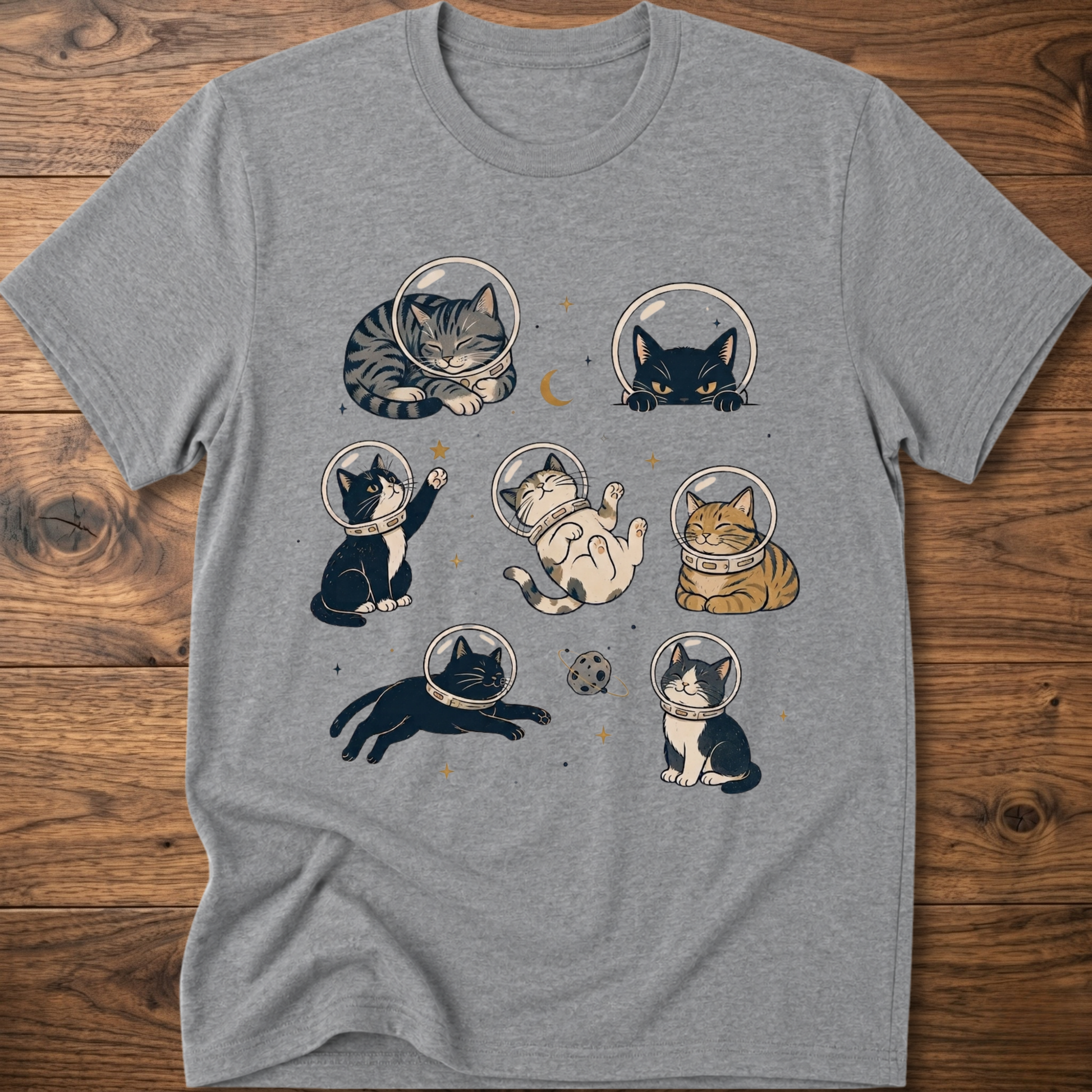 Cats-in-space graphic T-shirt in heather gray, crew neck, cat astronaut print